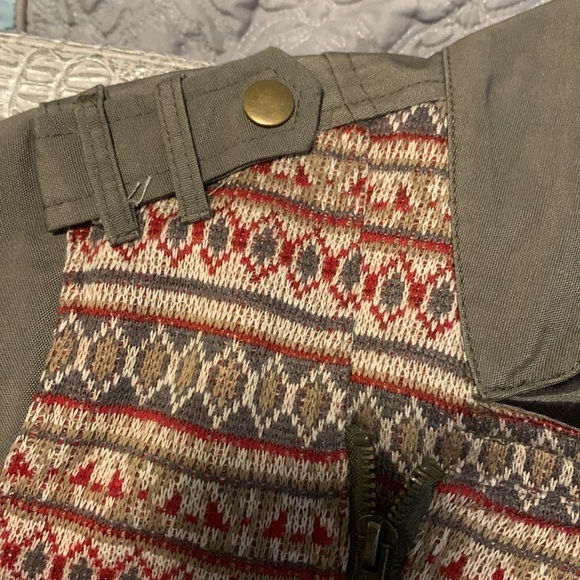 Jacket - Picture 5 of 11